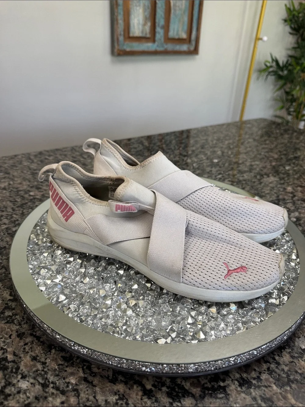 Puma Slip-On gray Sneakers with Pink Accents 11